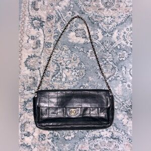 Vintage Chanel clutch with shoulder strap!